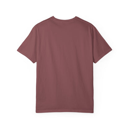 Sometimes Mom Happens – Comfy Graphic Tee