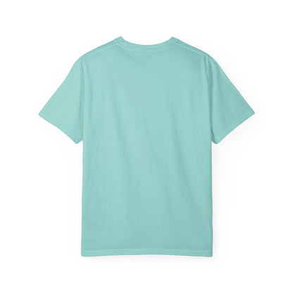 Sometimes Mom Happens – Comfy Graphic Tee