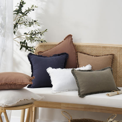 Foindtower Set of 2 Decorative Linen Fringe Throw Pillow Covers Cozy Boho Farmhouse Cushion Cover with Tassels Soft Accent Pillowcase for Couch Chair Sofa Bed Living Home Decor,18×18 Inch,Rust