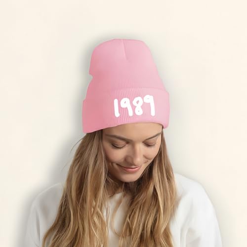 JOLUCE Taylor Merch Hat 1989 Swiftie Knit Hat TS Fans Winter Hat Holiday Party Birthday Thanksgiving Valentine's Day New Year Gift Pink