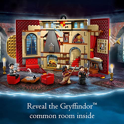 Lego Harry Potter Gryffindor House Banner Set 76409 With LEGO Building Elements, Hogwarts Castle Common Room Toy or Wall Display, Fold Up Travel Toy, Collectible with 3 Minifigures For 9+ Years